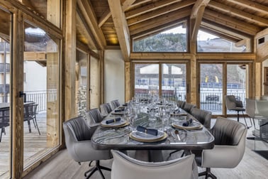 Chalet Nid d’Hiver - Dining Area