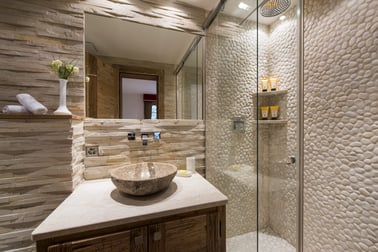 Chalet Petit Ours - Bathrooms