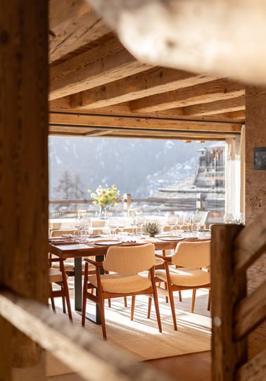 Chalet Pierrier - Dining Area