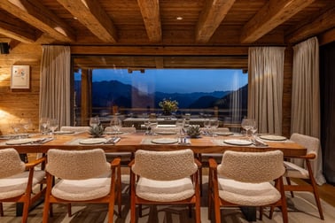 Chalet Pierrier - Dining Area