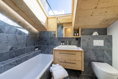 Chalet Roselle - Bathrooms