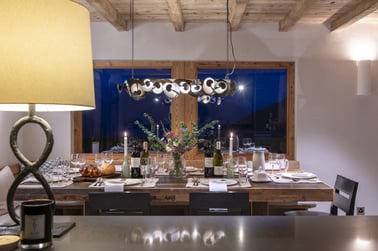 Chalet Scandinavia - Dining Area