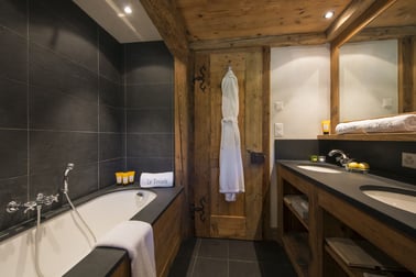 Chalet Tesseln - Bathrooms
