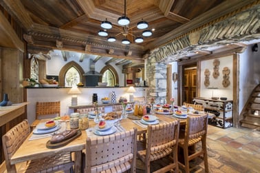 Chalet Yeti - Dining Area