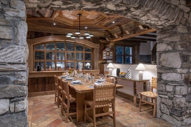 Chalet Yeti - Dining Area