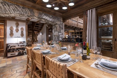 Chalet Yeti - Dining Area