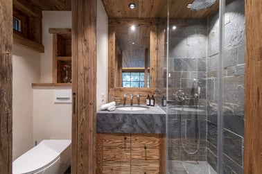 Chalet Grand Coeur - Bathrooms