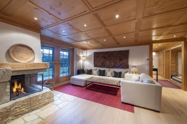 Ivouette 011 - Living Area