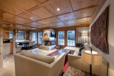 Ivouette 011 - Living Area