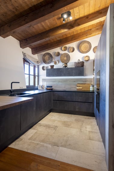 Kikombe Lodge - Kitchen