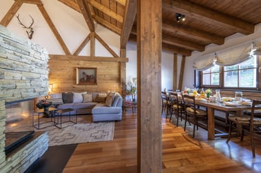 Kikombe Lodge - Living Area