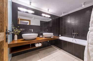 Kikombe Lodge - Bathrooms