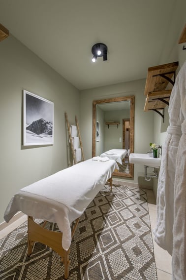 Kikombe Lodge - Massage room