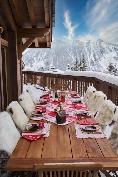 Lord of Snow - Balcony