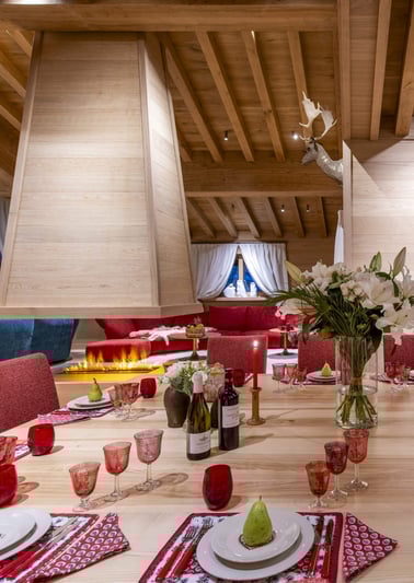 Lord of Snow - Living Area