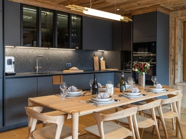 Manej Apartment 4 - Dining Area