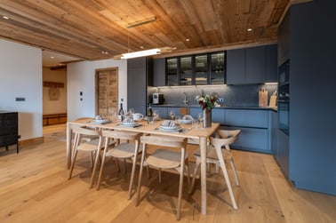 Manej Apartment 4 - Dining Area