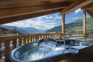 No. 5 Penthouse - Hot tub
