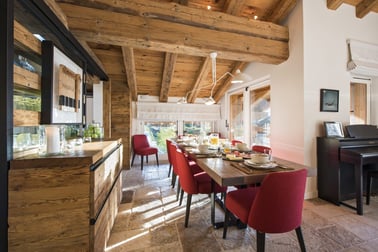 Petiti - Dining Area