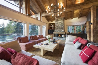 Petiti - Living Area