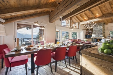 Petiti - Dining Area