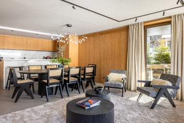 Sasha Apartment 3 - Dining Area