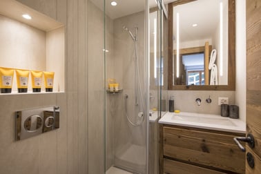 Saturnin - Bathrooms