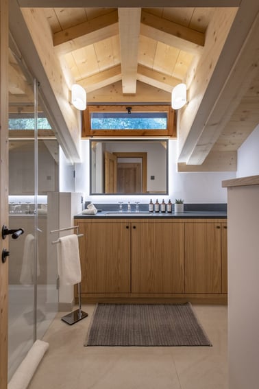 Tire Bouchon - Bathrooms