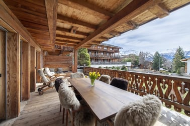 Victoria 111 - Balcony