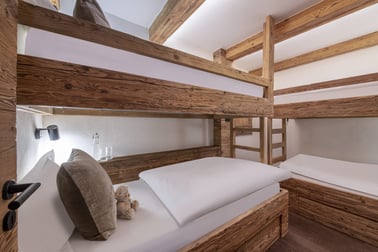 Victoria 111 - Bedrooms