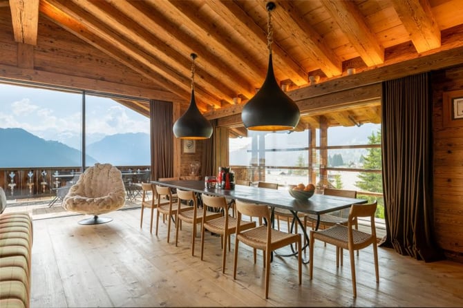 Alex Penthouse - Dining Area